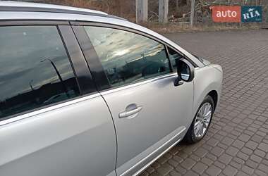 Мікровен Peugeot 5008 2012 в Львові