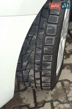 Микровэн Peugeot 5008 2011 в 