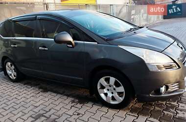 Микровэн Peugeot 5008 2012 в Житомире