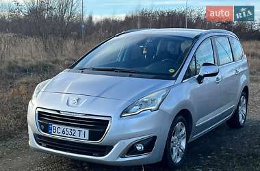 Микровэн Peugeot 5008 2014 в Львове