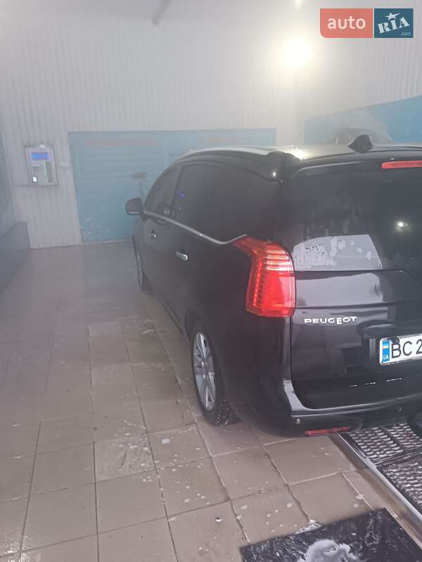 Мікровен Peugeot 5008 2010 в Львові