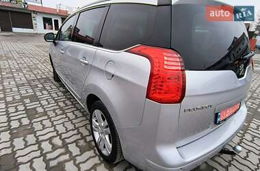 Мікровен Peugeot 5008 2011 в Золочеві