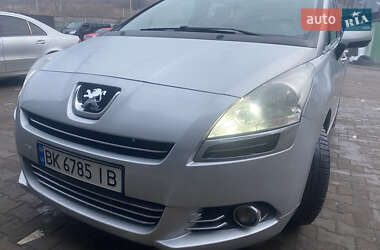 Микровэн Peugeot 5008 2011 в Ровно