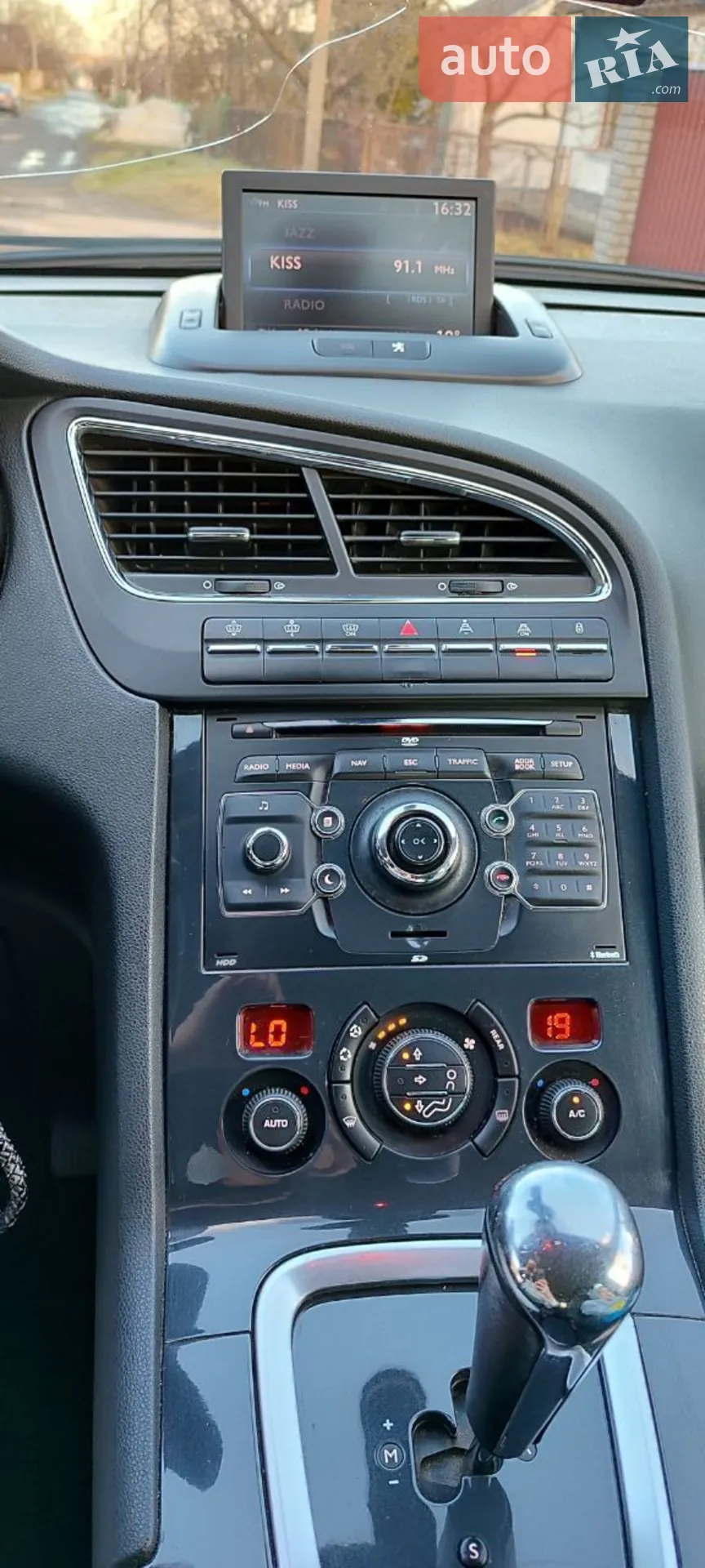 2010 Peugeot 5008 - мініатюра 2