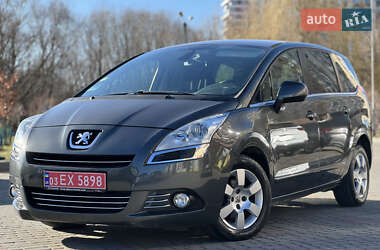 Микровэн Peugeot 5008 2014 в Львове