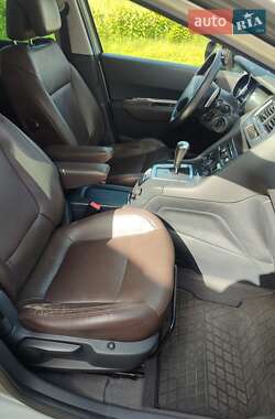 Мікровен Peugeot 5008 2012 в 