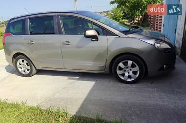 Мікровен Peugeot 5008 2012 в 