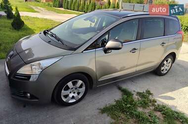 Мікровен Peugeot 5008 2012 в Києві