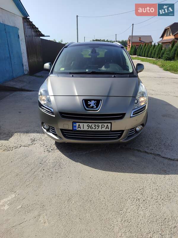 Микровэн Peugeot 5008 2012 в Киеве фото 27 Микровэн Peugeot 5008 2012 в Киеве