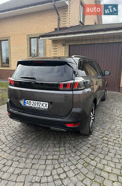 Внедорожник / Кроссовер Peugeot 5008 2021 в Виннице