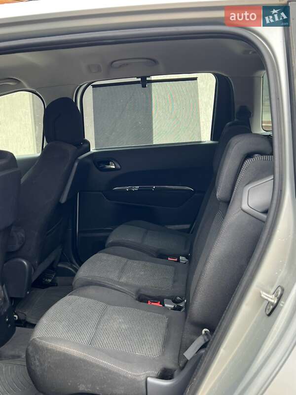 Мікровен Peugeot 5008 2010 в Вінниці