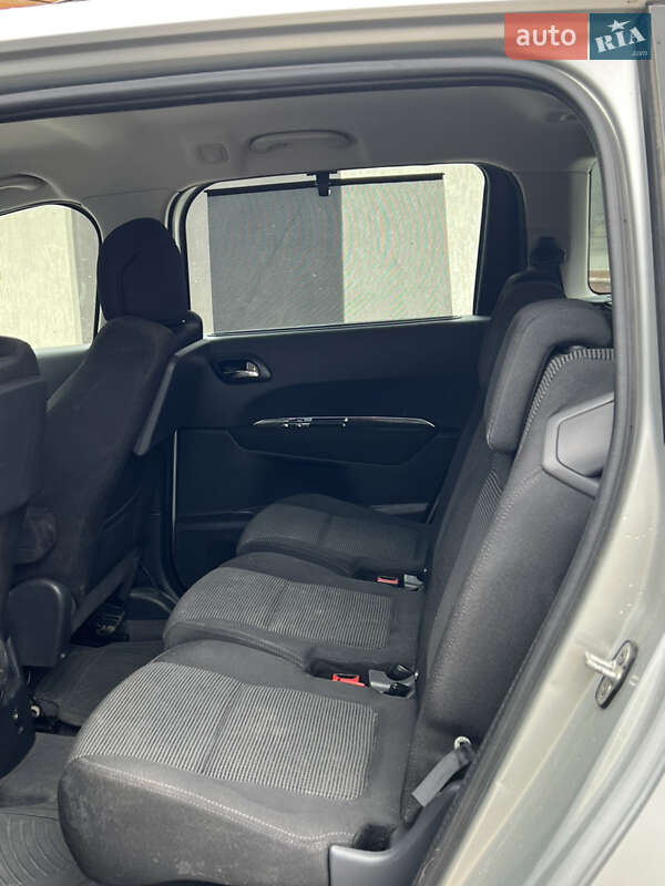 Мікровен Peugeot 5008 2010 в Вінниці