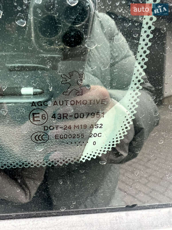 Мікровен Peugeot 5008 2010 в Вінниці