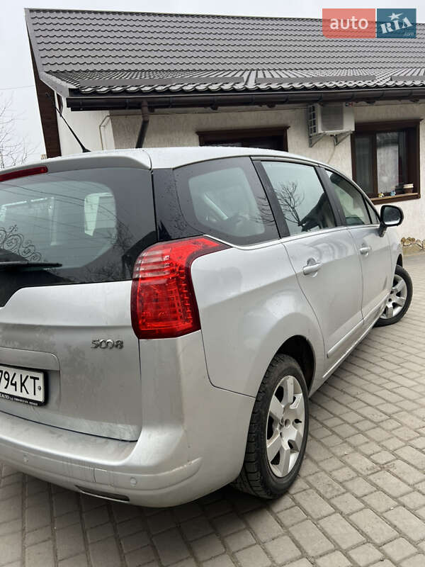 Мікровен Peugeot 5008 2010 в Вінниці