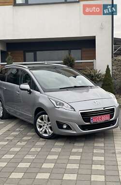 Микровэн Peugeot 5008 2016 в Стрые