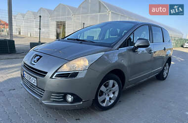 Микровэн Peugeot 5008 2010 в Львове