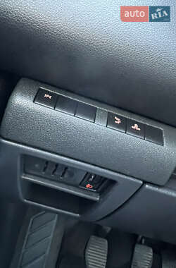 Микровэн Peugeot 5008 2012 в 