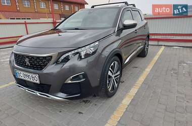 Внедорожник / Кроссовер Peugeot 5008 2017 в Львове