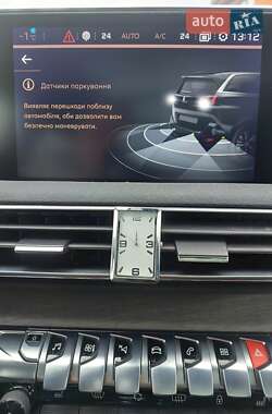 Позашляховик / Кросовер Peugeot 5008 2017 в Львові