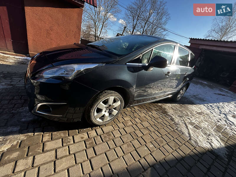 Мікровен Peugeot 5008 2015 в Тернополі