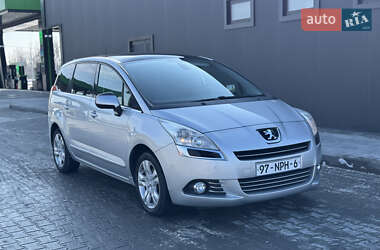 Мікровен Peugeot 5008 2010 в Ірпені