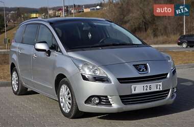 Мікровен Peugeot 5008 2013 в Тернополі