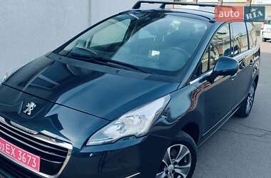 Микровэн Peugeot 5008 2015 в Ровно
