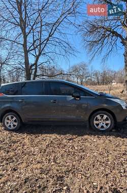 Мікровен Peugeot 5008 2009 в Почаєві
