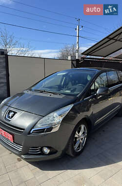 Мікровен Peugeot 5008 2010 в Кропивницькому