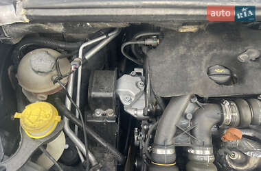 Мікровен Peugeot 5008 2012 в 