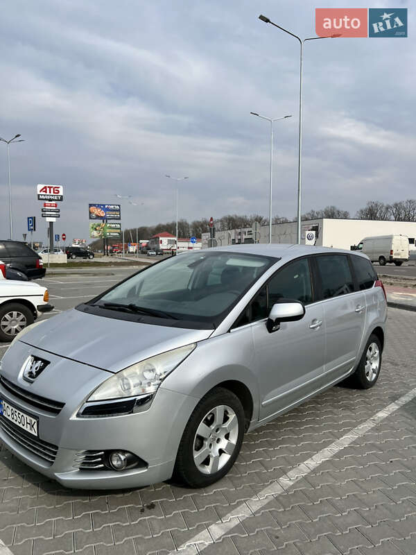 Мікровен Peugeot 5008 2012 в Луцьку
