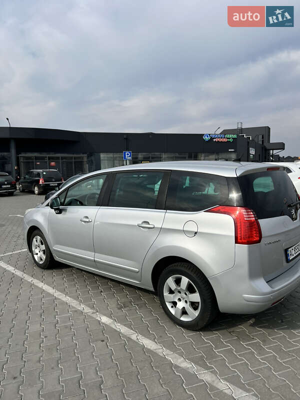 Мікровен Peugeot 5008 2012 в Луцьку