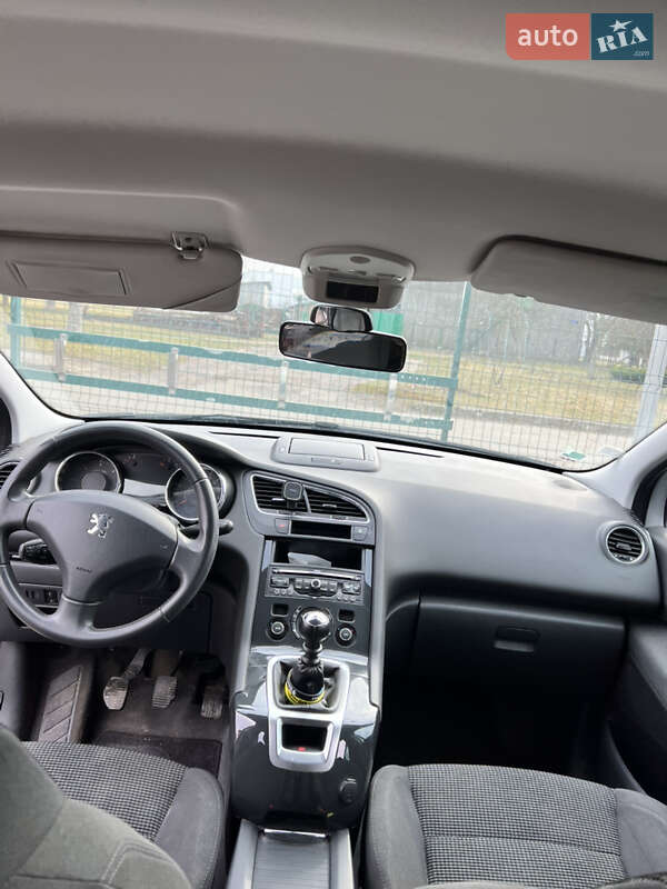 Мікровен Peugeot 5008 2012 в Луцьку