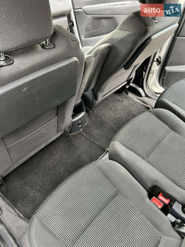 Мікровен Peugeot 5008 2012 в Луцьку