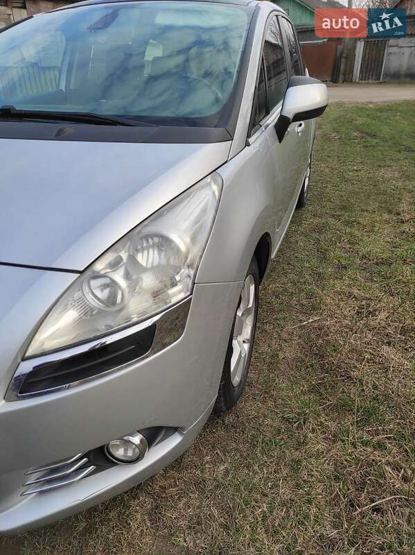 Мікровен Peugeot 5008 2010 в Ізяславі фото 4 Мікровен Peugeot 5008 2010 в Ізяславі