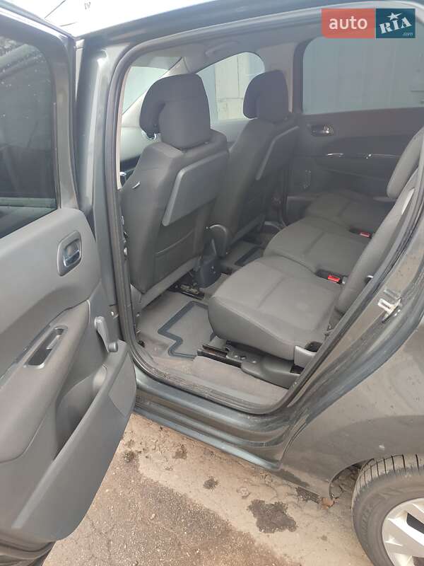 Мікровен Peugeot 5008 2010 в Києві