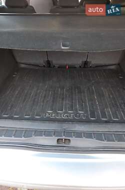 Микровэн Peugeot 5008 2010 в 