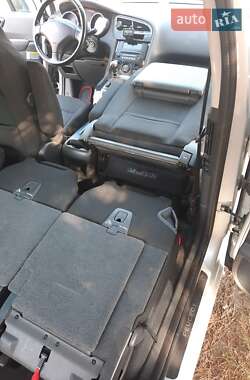Микровэн Peugeot 5008 2010 в 
