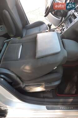 Микровэн Peugeot 5008 2010 в 