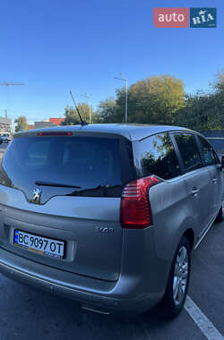 Мікровен Peugeot 5008 2010 в 