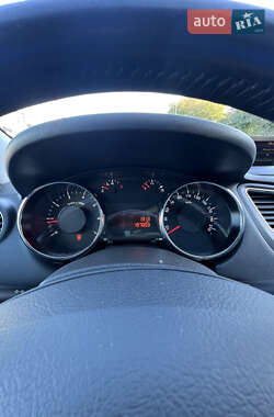 Мікровен Peugeot 5008 2010 в 
