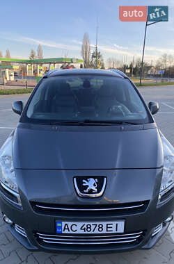 Микровэн Peugeot 5008 2013 в 