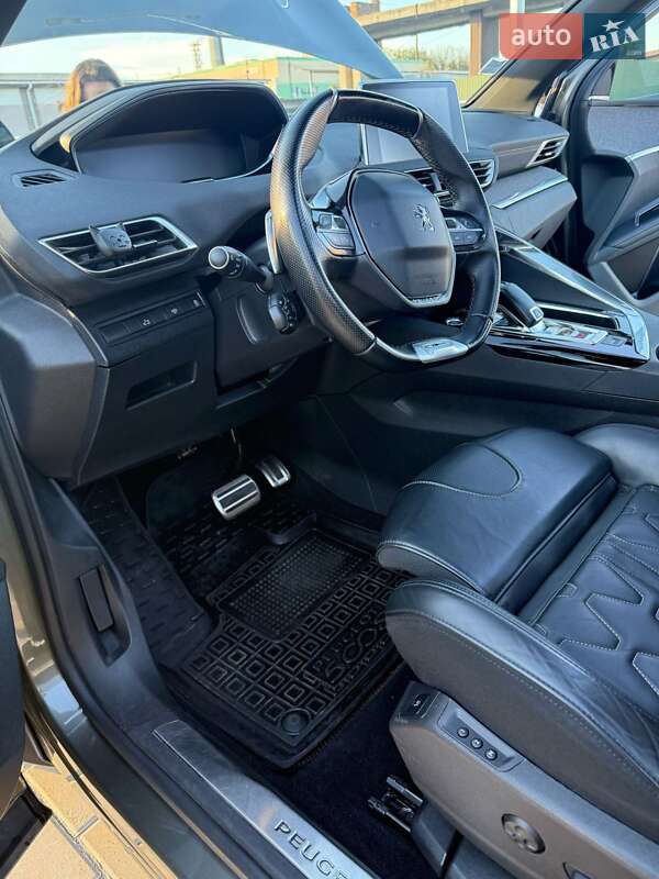 Позашляховик / Кросовер Peugeot 5008 2018 в Черкасах