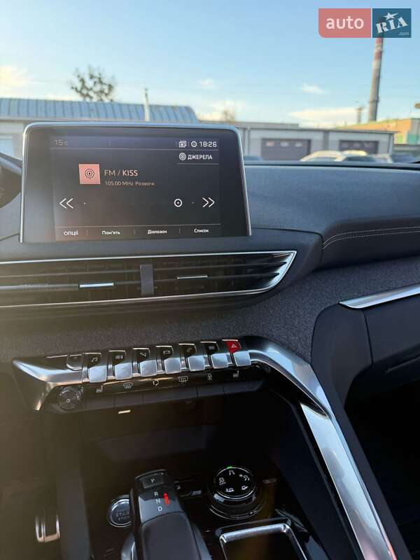 Позашляховик / Кросовер Peugeot 5008 2018 в Черкасах