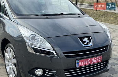 Мікровен Peugeot 5008 2011 в 