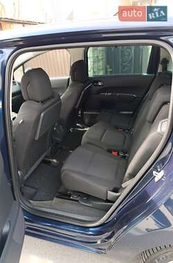 Микровэн Peugeot 5008 2010 в 