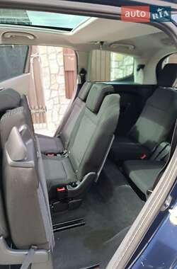 Микровэн Peugeot 5008 2010 в 