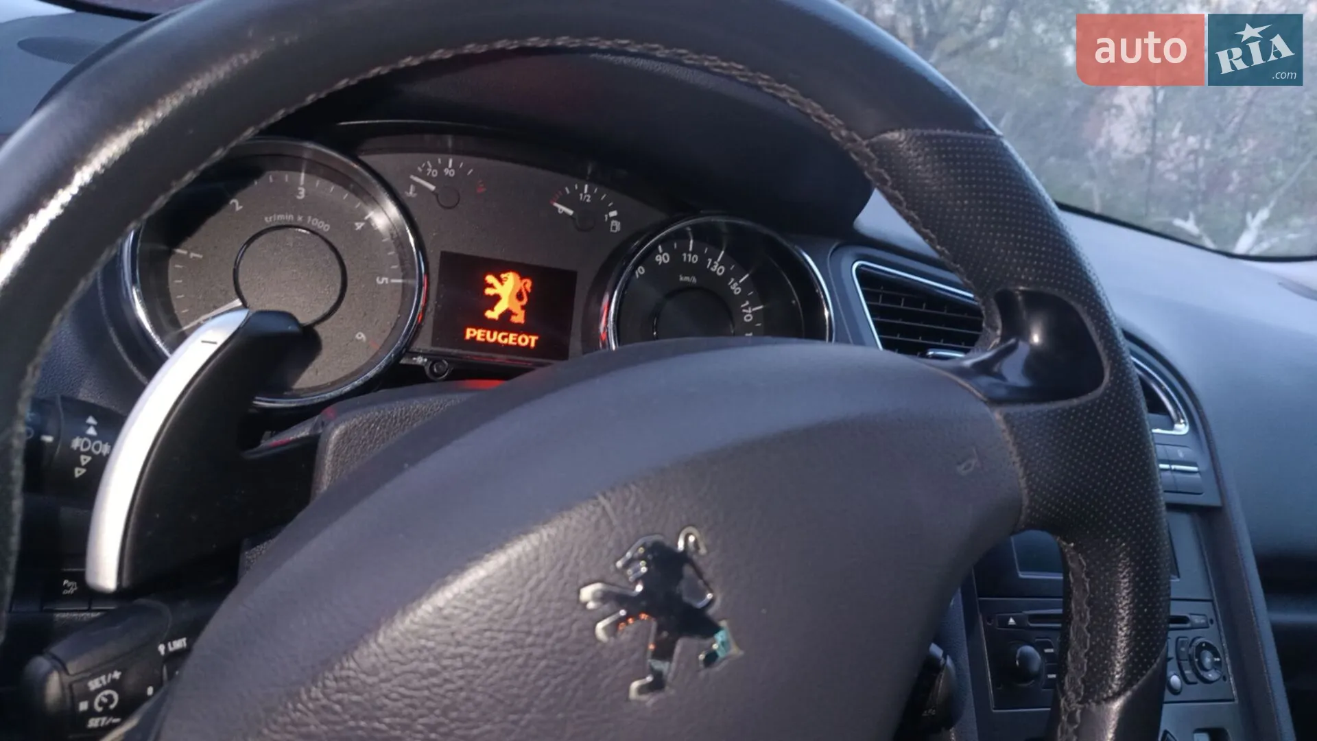 2010 Peugeot 5008 - мініатюра 8