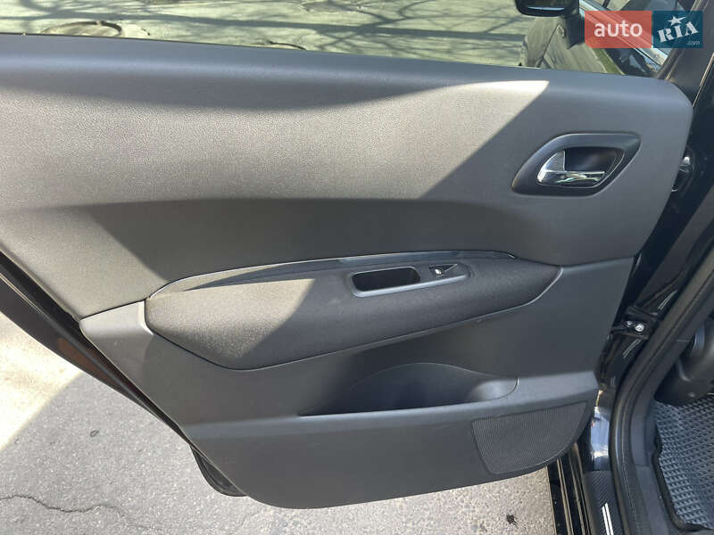 Мікровен Peugeot 5008 2010 в Миколаєві