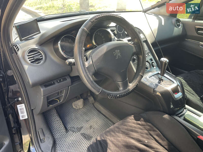 Мікровен Peugeot 5008 2010 в Миколаєві